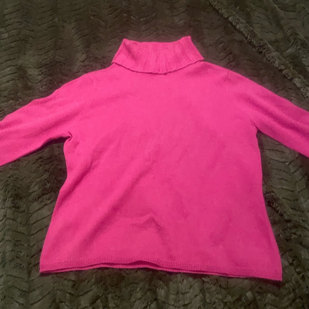 Barbie pink 100% cashmere turtleneck sweater, griffin cashmere